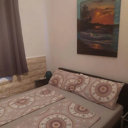 Igor Apartment *